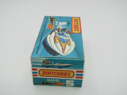 Matchbox Superfast 5B Seafire Boat, Red, Lemon Driver, BLUE Base