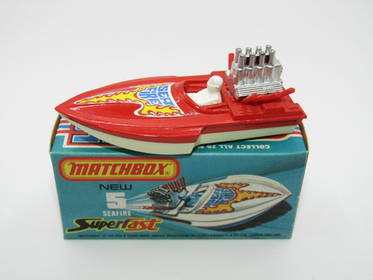 Matchbox Superfast 5B Seafire Boat, Red, WHITE Driver, White Base