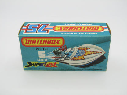 Matchbox Superfast 5B Seafire Boat, Red, WHITE Driver, White Base