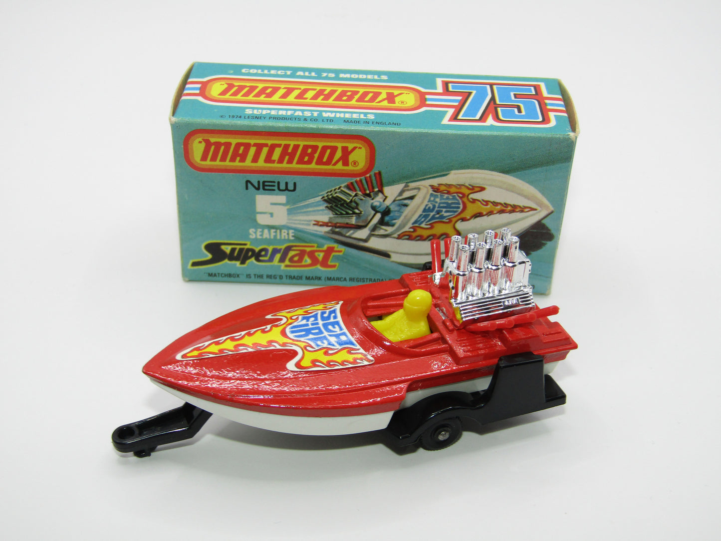 Matchbox Superfast 5B Seafire Boat, Red, LEMON Driver, White Base