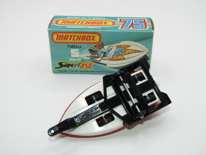 Matchbox Superfast 5B Seafire Boat, Red, LEMON Driver, White Base