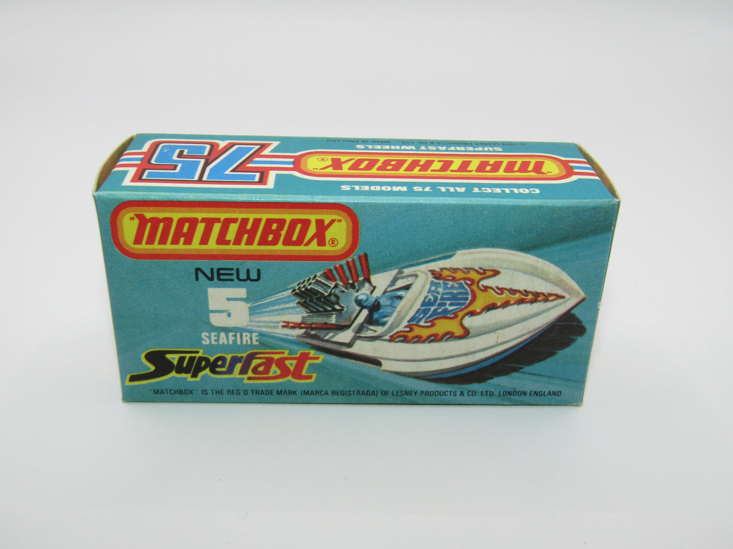 Matchbox Superfast 5B Seafire Boat, White, LEMON Driver, BROWN Base