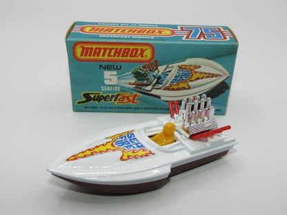 Matchbox Superfast 5B Seafire Boat, White, YELLOW Driver, BROWN Base