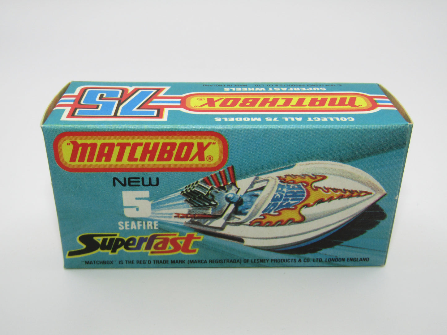 Matchbox Superfast 5B Seafire Boat, White, YELLOW Driver, BROWN Base