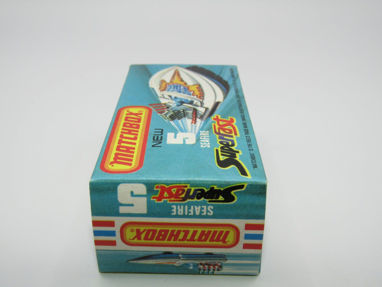 Matchbox Superfast 5B Seafire Boat, White, YELLOW Driver, BROWN Base