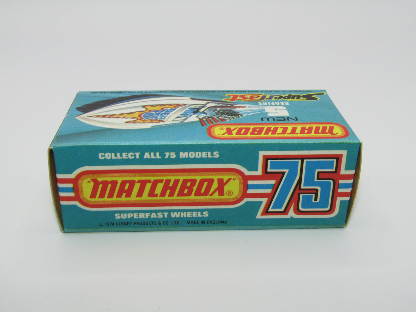 Matchbox Superfast 5B Seafire Boat, White, YELLOW Driver, BROWN Base