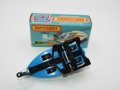 Matchbox Superfast 5B Seafire Boat, White, LEMON Driver, Blue Base, Red Engine Pipes