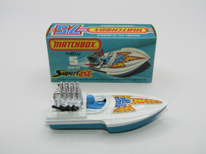 Matchbox Superfast 5B Seafire Boat, White, Blue Driver, TURQUOISE Base
