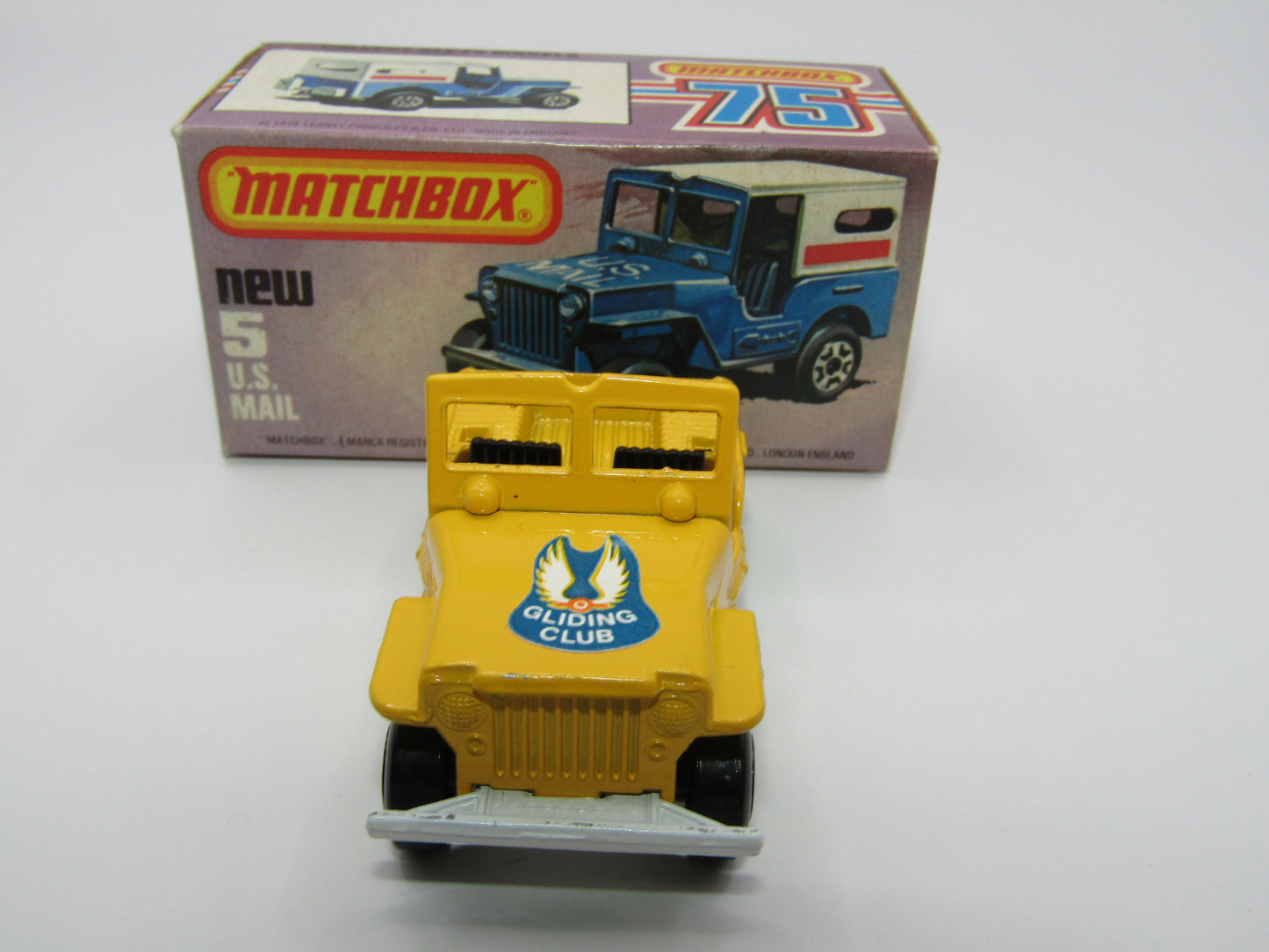 Matchbox Superfast 5C U.S Mail Truck Yellow WHITE No 5 Base