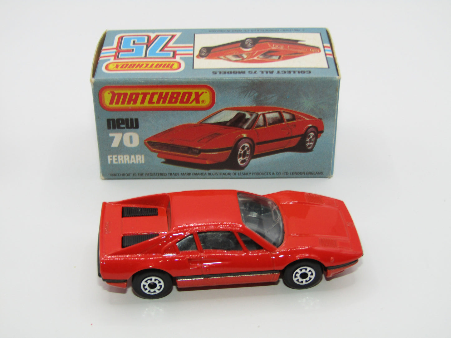 Matchbox Superfast 70D Ferrari 308 GTB Red, Orange Base