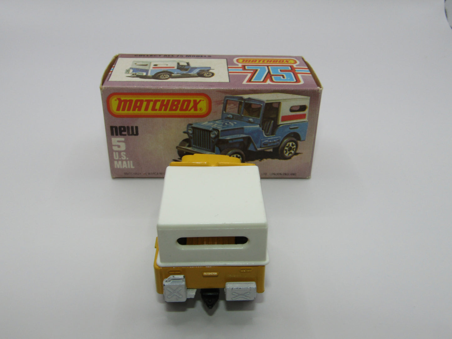 Matchbox Superfast 5C U.S Mail Truck White Sleet N Snow Base NO Labels
