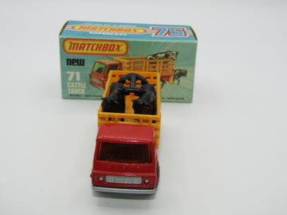 Matchbox Superfast 71C Cattle Truck FLAT RED AMBER Windows Tow Hook