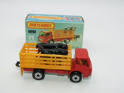 Matchbox Superfast 71C Cattle Truck FLAT RED AMBER Windows Tow Hook