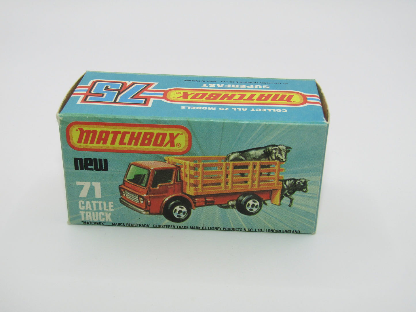 Matchbox Superfast 71C Cattle Truck FLAT RED AMBER Windows Tow Hook
