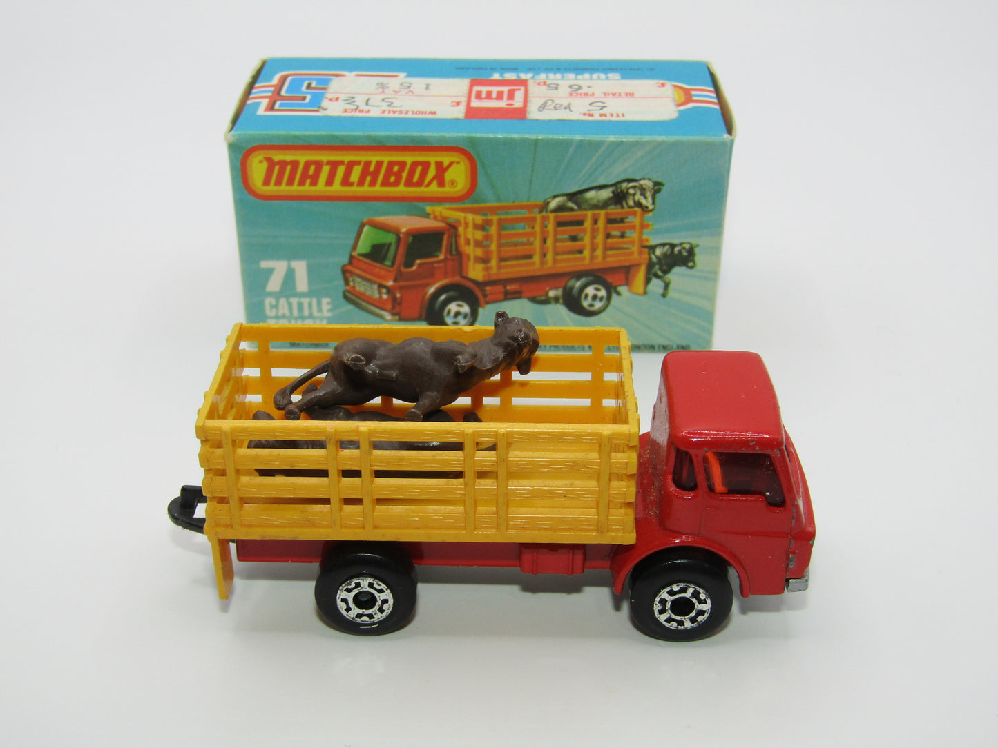 Matchbox Superfast 71C Cattle Truck FLAT RED, RED Windows Tow Hook