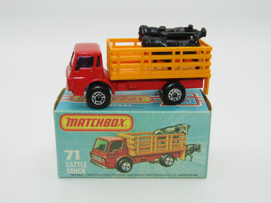 Matchbox Superfast 71C Cattle Truck FLAT RED, PURPLE Windows NO TOW Hook