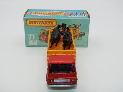 Matchbox Superfast 71C Cattle Truck FLAT RED, PURPLE Windows NO TOW Hook