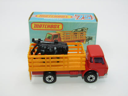 Matchbox Superfast 71C Cattle Truck FLAT RED, PURPLE Windows NO TOW Hook