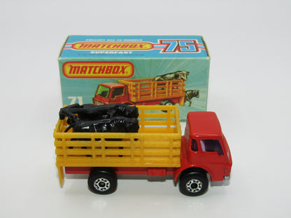 Matchbox Superfast 71C Cattle Truck FLAT RED, PURP Windows Lt Yellow Stakes