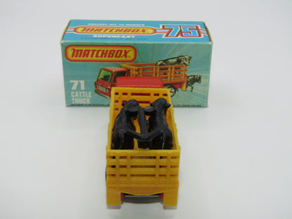 Matchbox Superfast 71C Cattle Truck FLAT RED, PURP Windows Lt Yellow Stakes