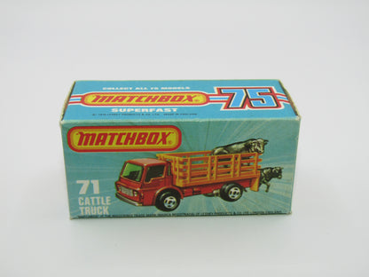 Matchbox Superfast 71C Cattle Truck FLAT RED, PURP Windows Lt Yellow Stakes