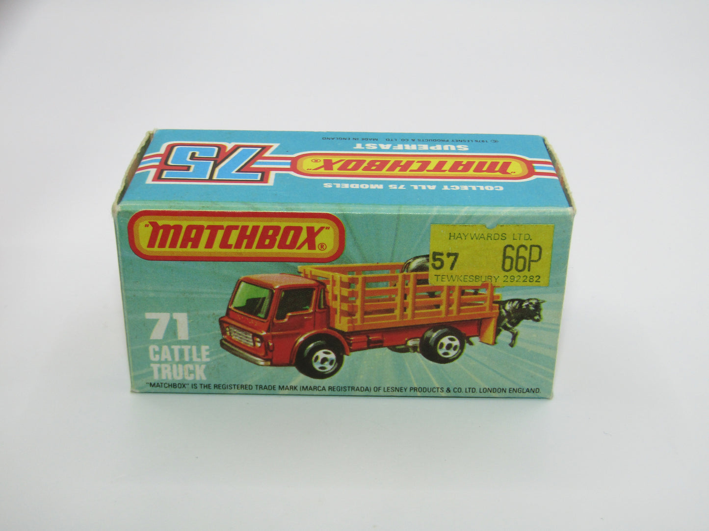 Matchbox Superfast 71C Cattle Truck FLAT RED, PURP Windows Lt Yellow Stakes
