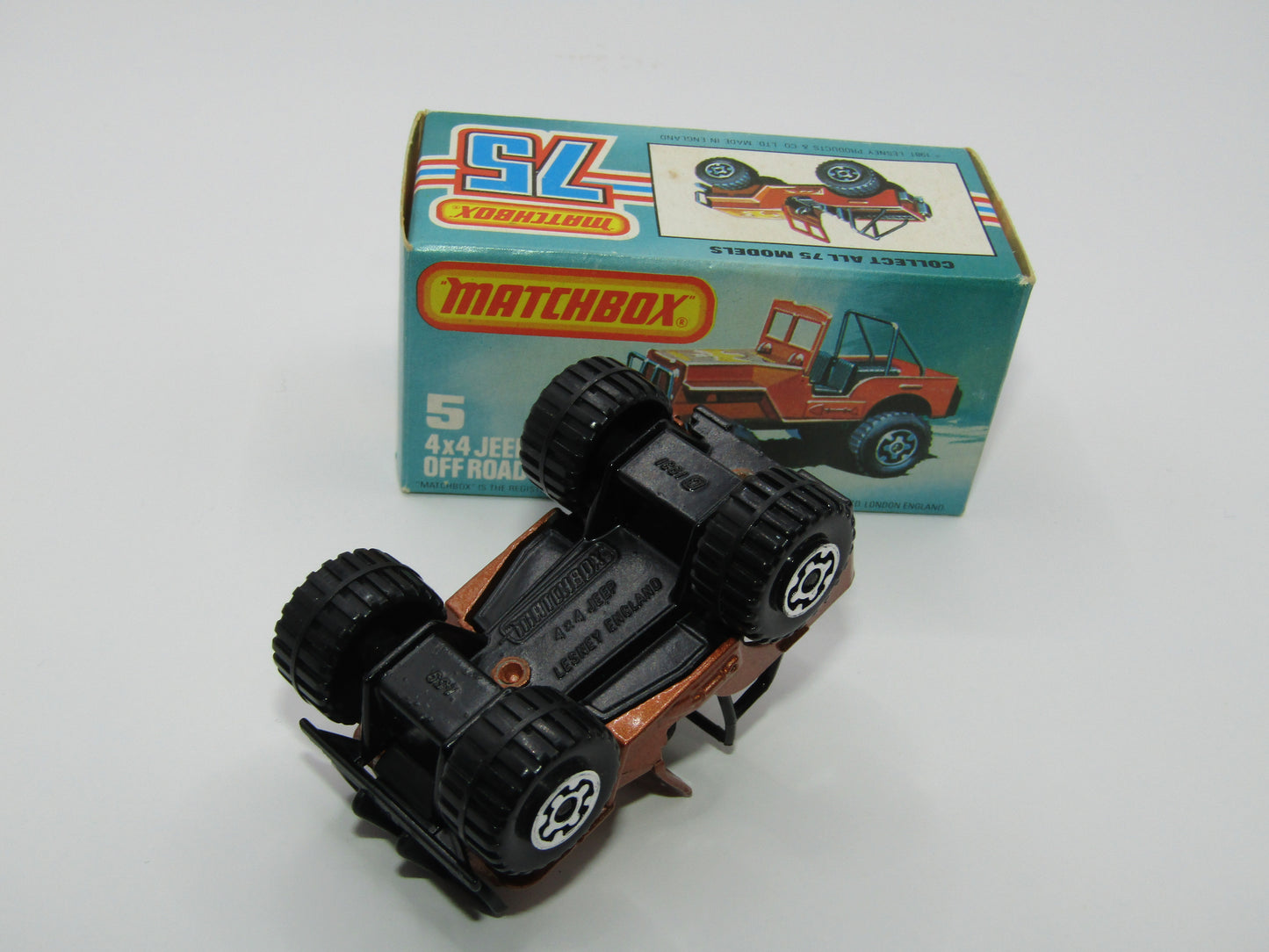 Matchbox Superfast 5D 4X4 Jeep DARK BRONZE, Roll Bar, Wide Maltese Cross Wheels