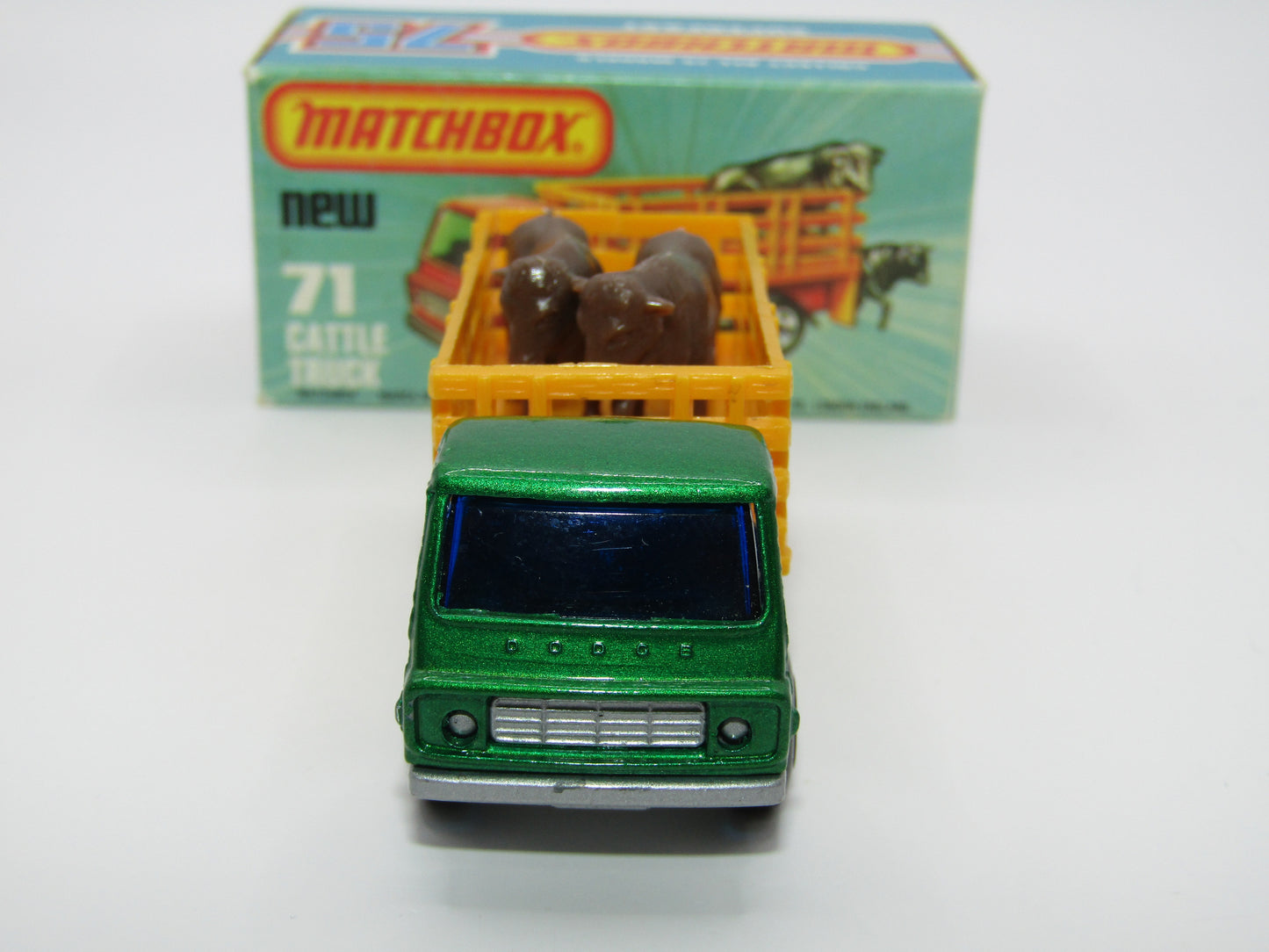 Matchbox Superfast 71C Cattle Truck Metallic Green BLUE Windows