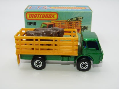 Matchbox Superfast 71C Cattle Truck Metallic Green BLUE Windows