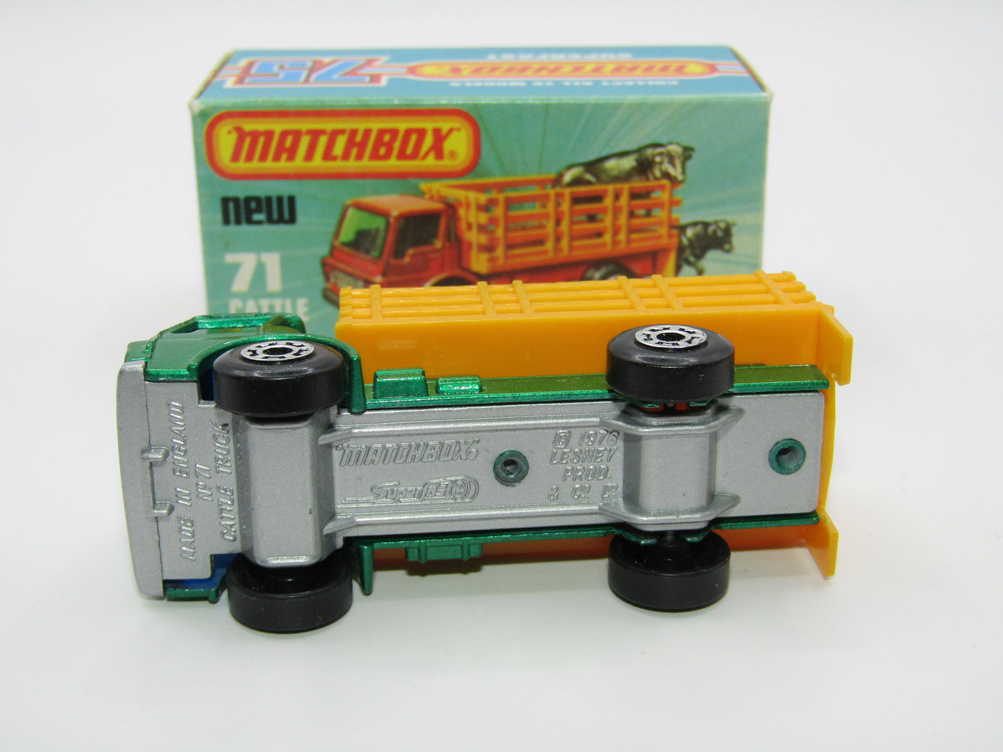 Matchbox Superfast 71C Cattle Truck Metallic Green BLUE Windows