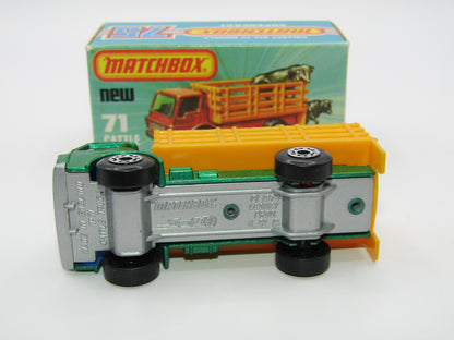 Matchbox Superfast 71C Cattle Truck Metallic Green BLUE Windows