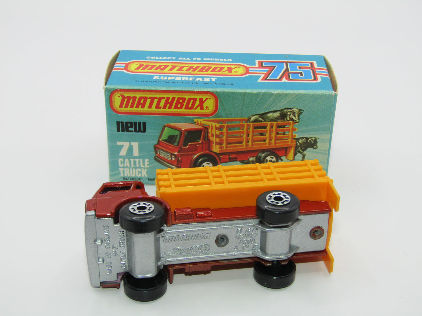 Matchbox Superfast 71C Cattle Truck Metallic DARK Bronze PURPLE Windows