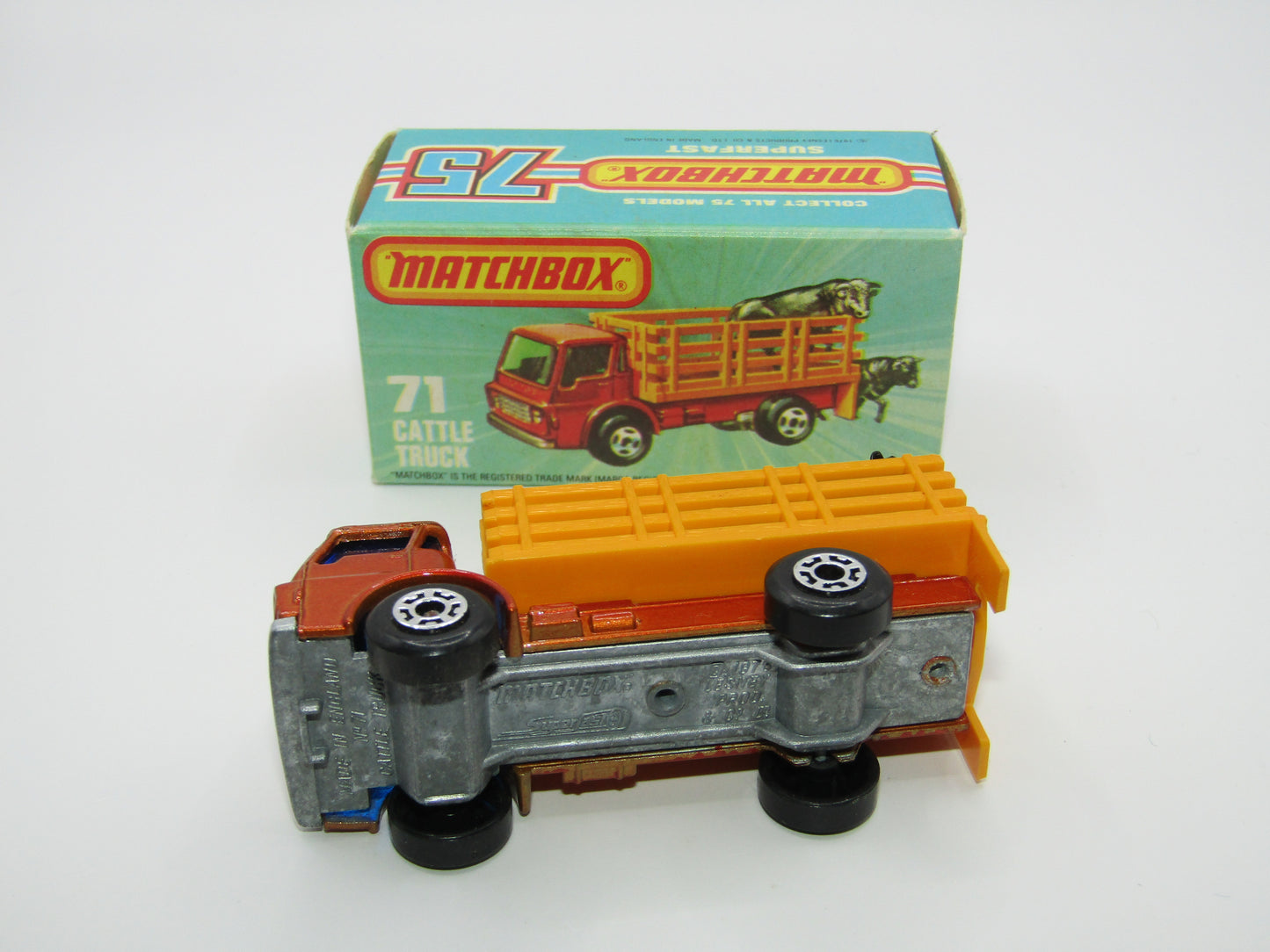 Matchbox Superfast 71C Cattle Truck Metallic Very LIGHT Bronze Blue Windows