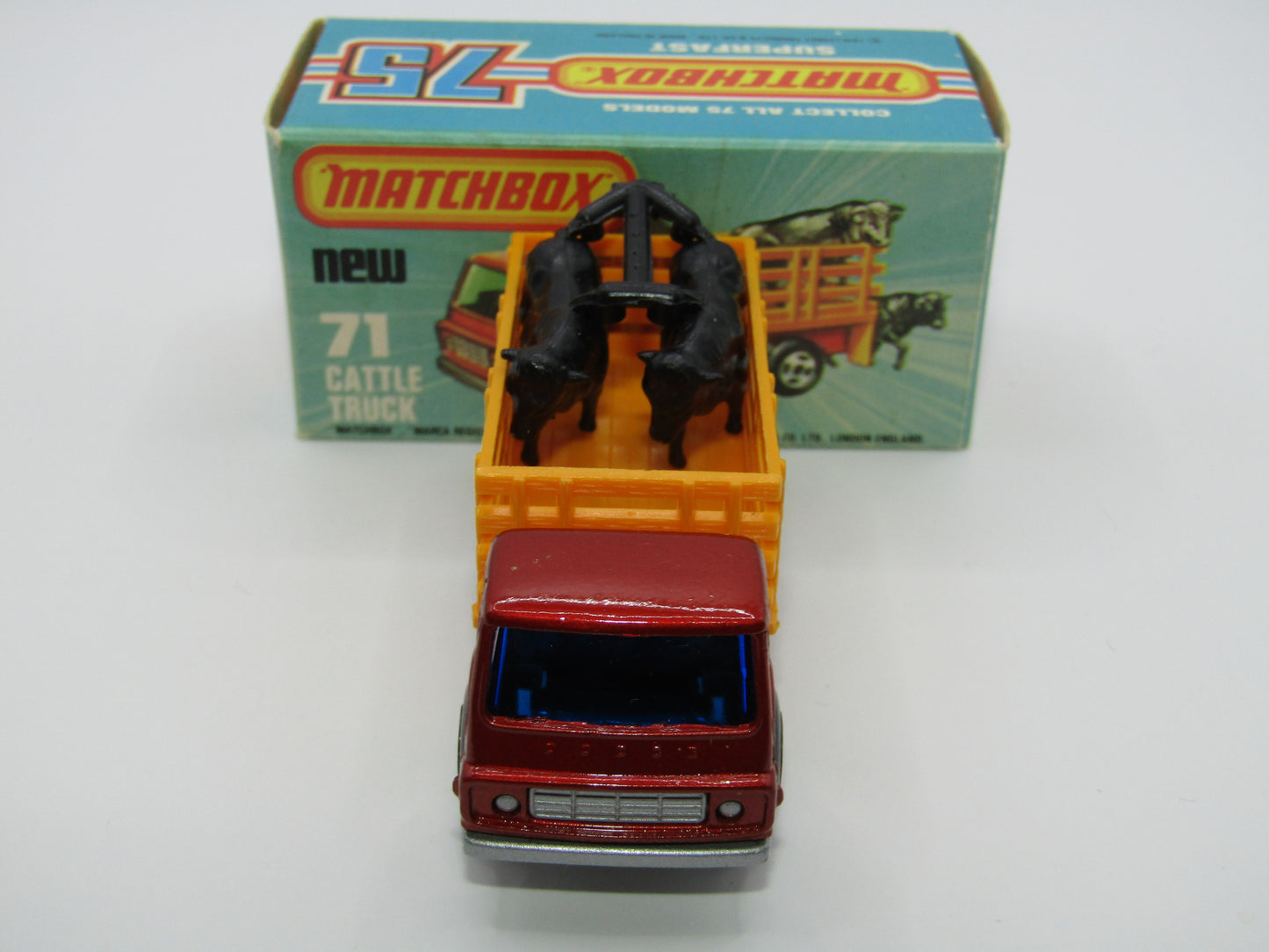 Matchbox Superfast 71C Cattle Truck Metallic Very DARK Bronze Blue Windows