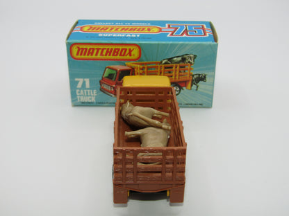 Matchbox Superfast 71C Cattle Truck LIGHT BROWN Stakes Red Windows
