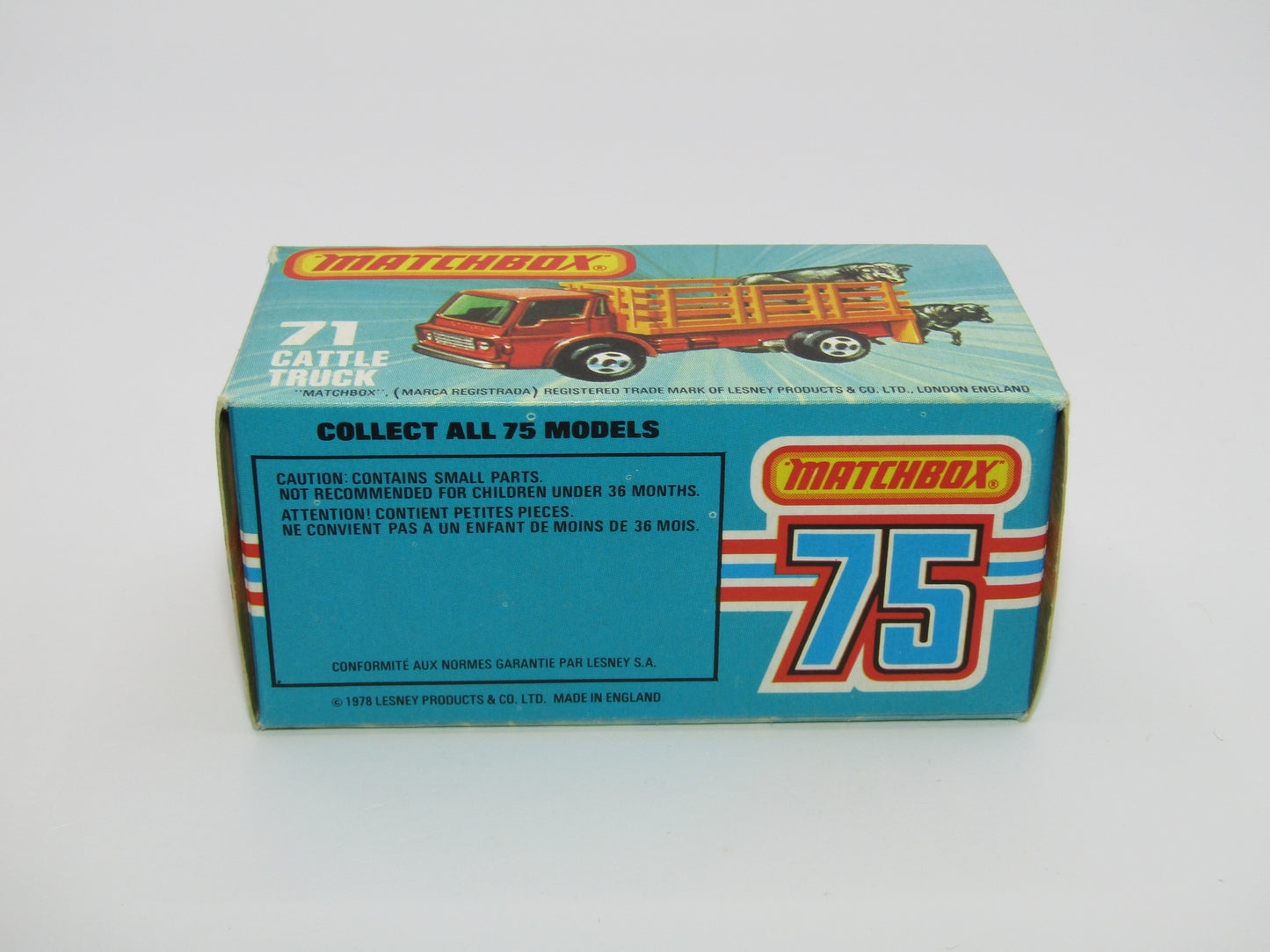 Matchbox Superfast 71C Cattle Truck LIGHT BROWN Stakes Red Windows