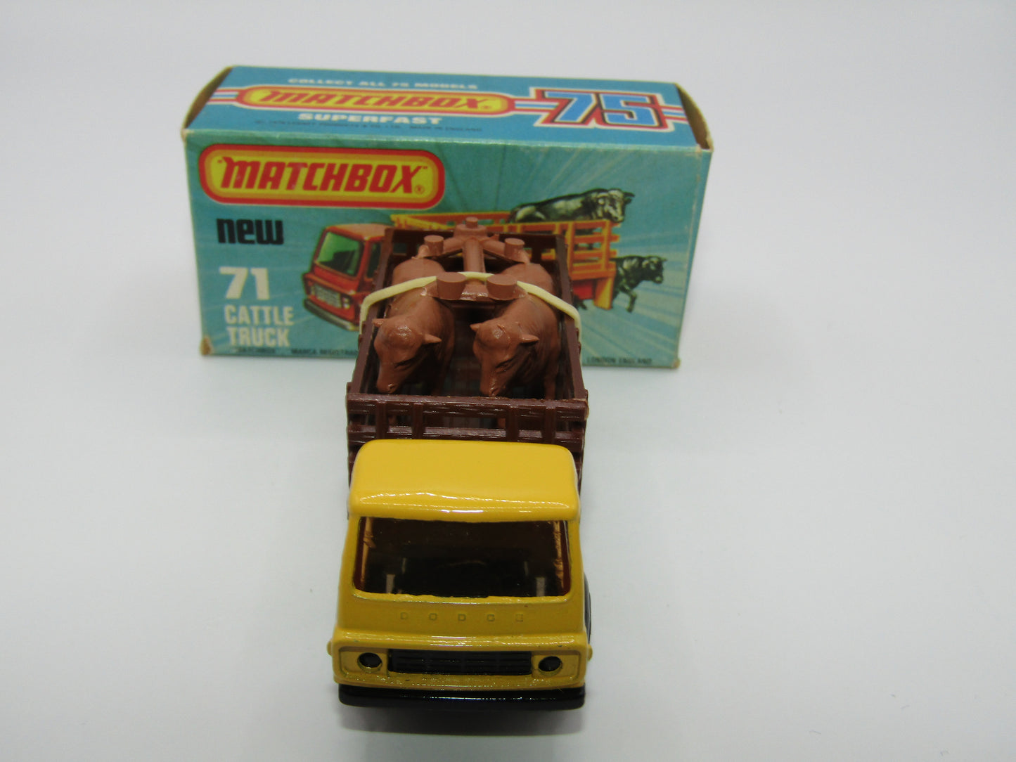 Matchbox Superfast 71C Cattle Truck Yellow, LIGHT AMBER Windows