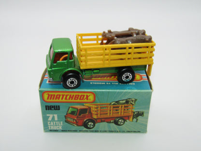 Matchbox Superfast 71C Cattle Truck Light Metallic Green Silver Base