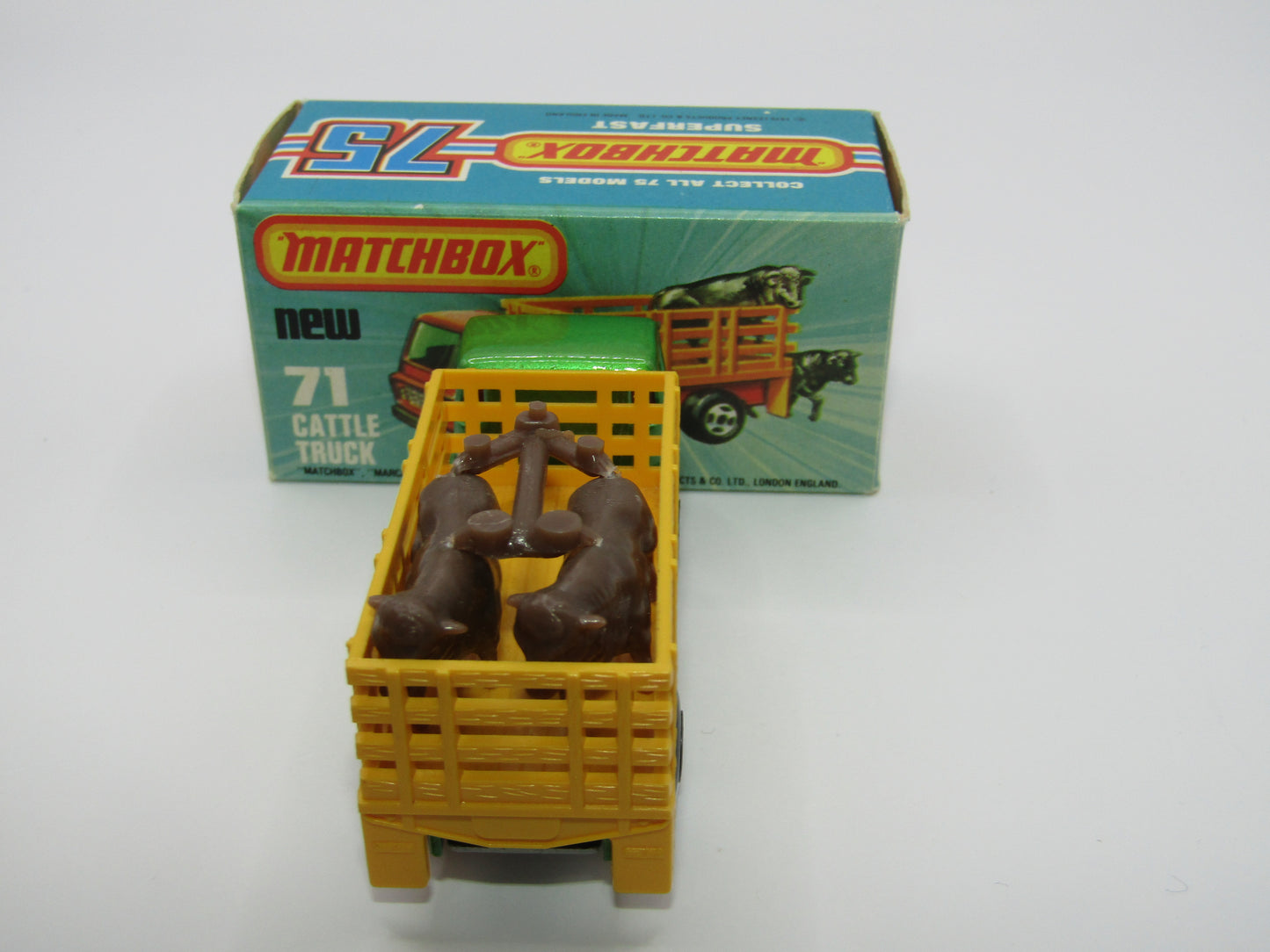Matchbox Superfast 71C Cattle Truck Light Metallic Green Silver Base