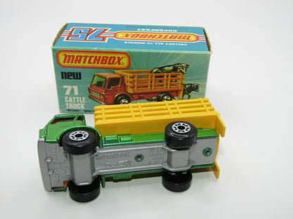 Matchbox Superfast 71C Cattle Truck Light Metallic Green Silver Base
