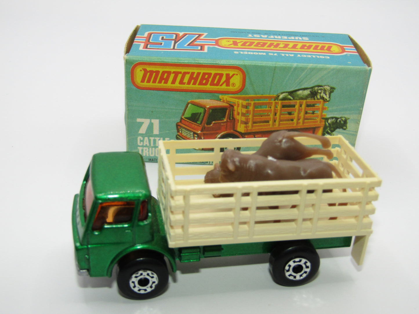 Matchbox Superfast 71C Cattle Truck Met Green AMBER Windows Silver Base