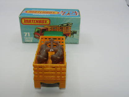 Matchbox Superfast 71C Cattle Truck Met Green AMBER Windows Orange Stakes