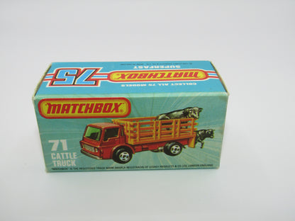Matchbox Superfast 71C Cattle Truck Met Green AMBER Windows Orange Stakes