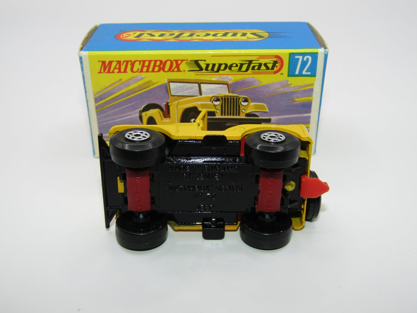 Matchbox Superfast 72A Standard Jeep Yellow RED Axle Clips