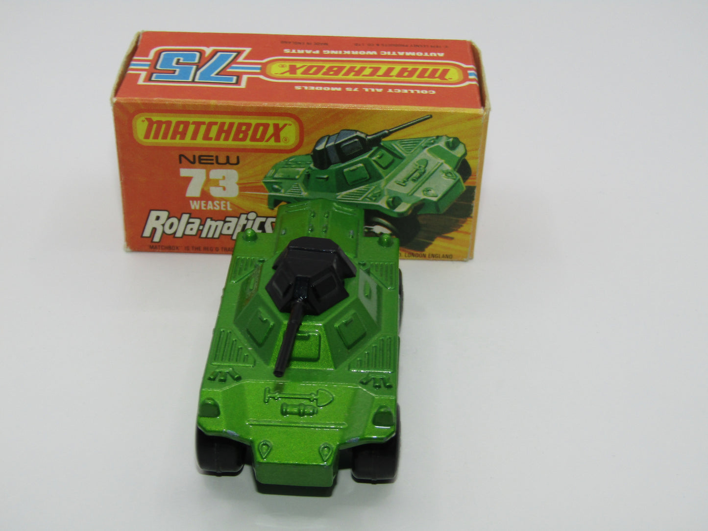 Matchbox Superfast 73B Weasel Metallic Green YELLOW Base Spinner