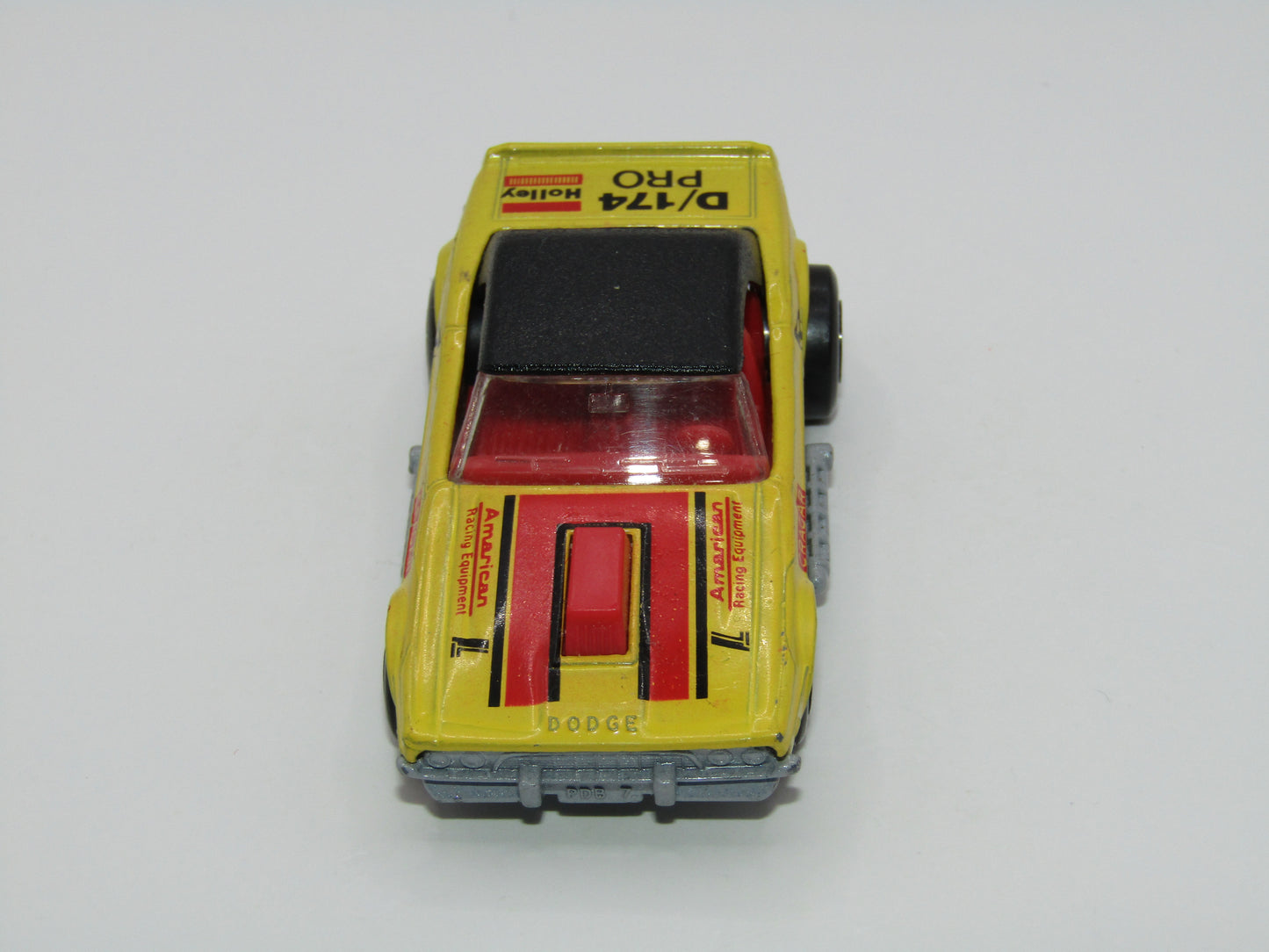 Matchbox Superfast MB1 Dodge Challenger Dot Dash Wheels MACAU Base
