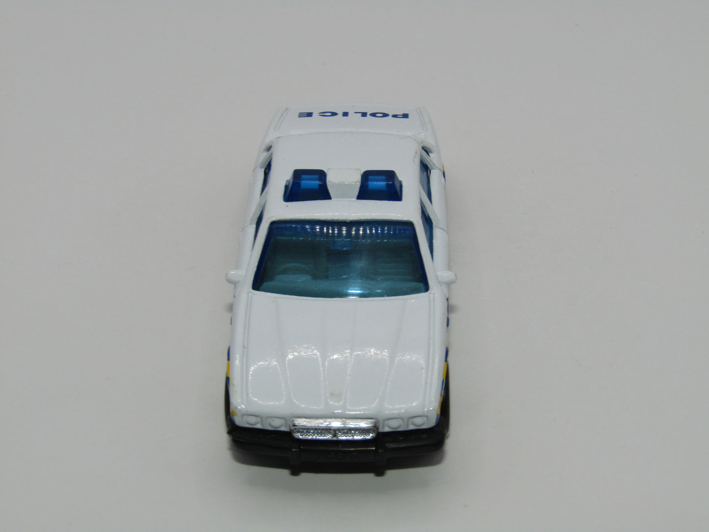 Matchbox Superfast MB1 Jaguar XJ6 Police Car POLICE Side Tampo Thailand