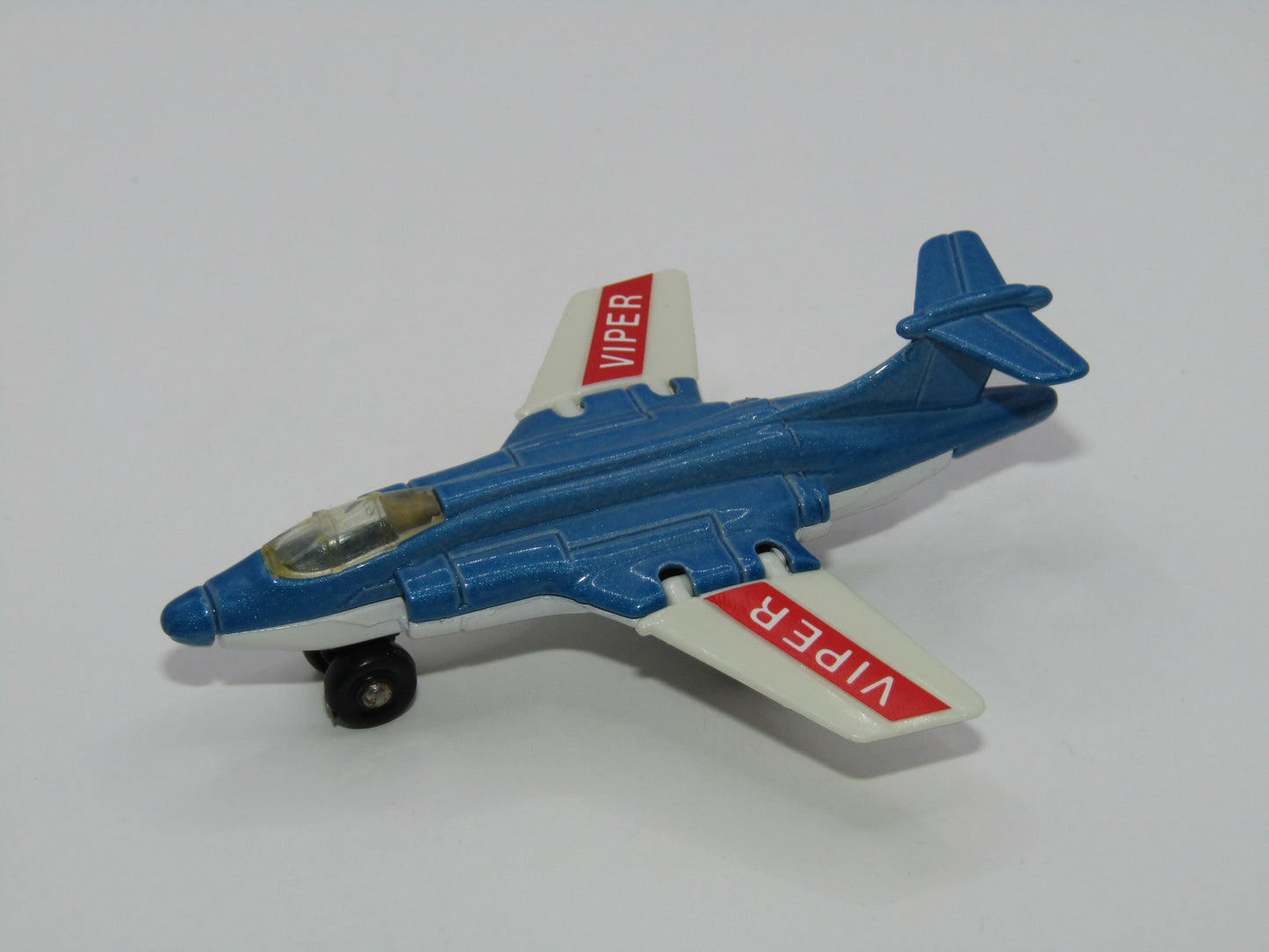 Matchbox Superfast MB2 BMW S2 Jet Pearly Blue Macau Base