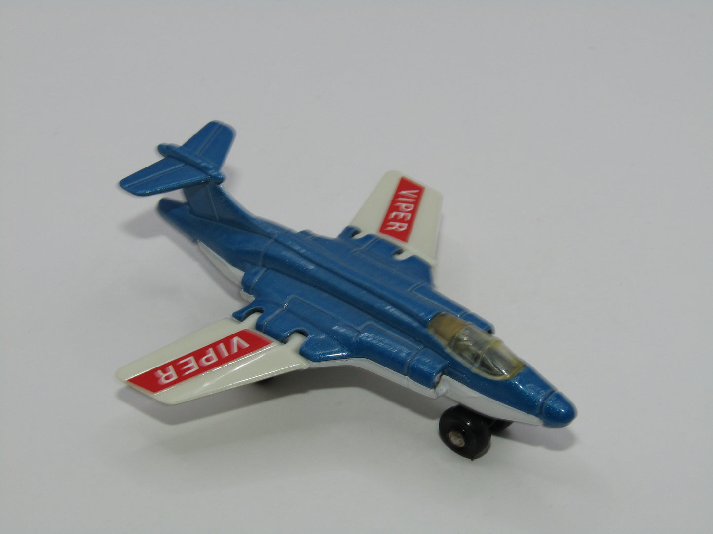 Matchbox Superfast MB2 BMW S2 Jet Pearly Blue Macau Base
