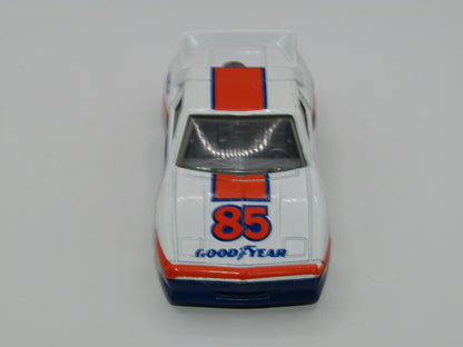 Matchbox Superfast MB2 Pontiac Fiero 85 Tampo Macau Base